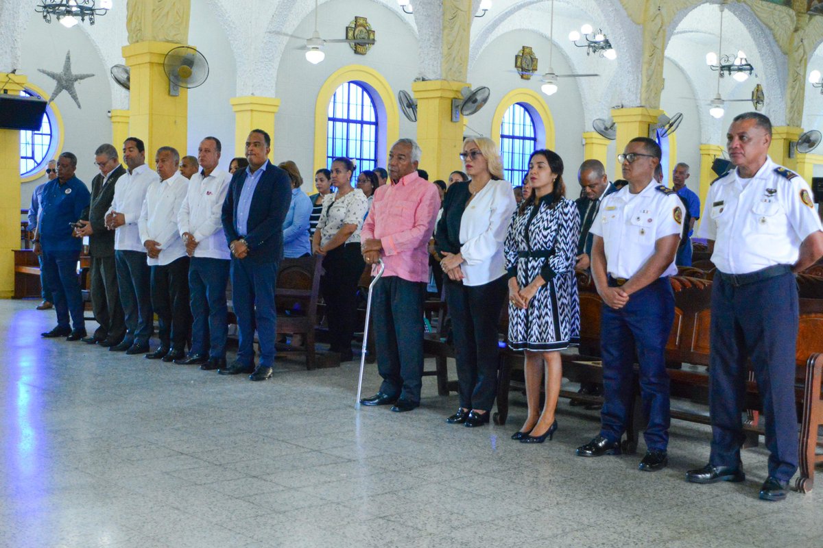 BennyMetz's tweet image. La Discapacidad en San Cristóbal 

Participé a primera hora junto al director ejecutivo Alexis Alcántara, en la misa ofrecida por la alcaldía de san Cristóbal por el día internacional de las personas con discapacidad.

@ConadisRD @MinpreRD

#ConadisConTodos…