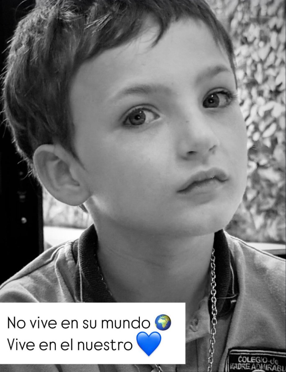 Manolo no vive en su mundo, Vive en el nuestro, y lo hace mejor. 💙 
#DiaInternacionalDeLasPersonasConDiscapacidad