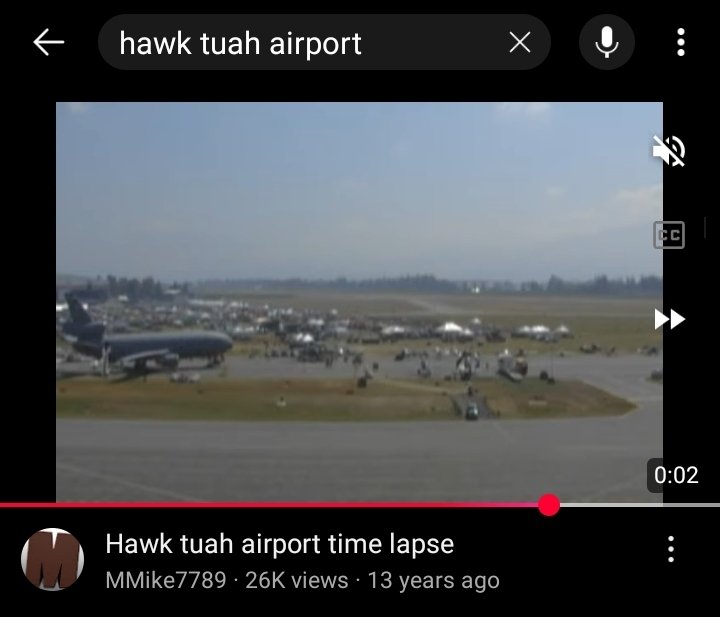 SarahBurssty's tweet photo. you fools I literally renamed one of my dad's old videos and now it has 26k views. Everyone in the comments is arguing over if it's real or not and most of them are arguing it's real
this is so funny. the Internet is not a real place and you just get to toy with people's psyches https://t.co/pEMowVs0uE