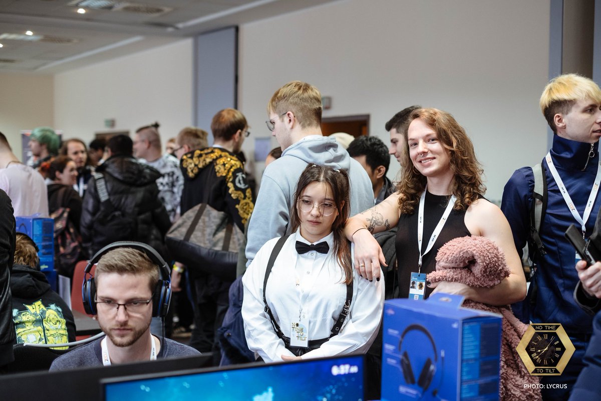 #NoTimeToTilt ist schon fast zwei Wochen her. Es war ein absolutes Highlight Event!

Vielen Dank an alle TOs für das Ermöglichen!
And special thanks to <a href="/_lycrus/">Lycrus 🌱</a> for taking these fire pictures🔥