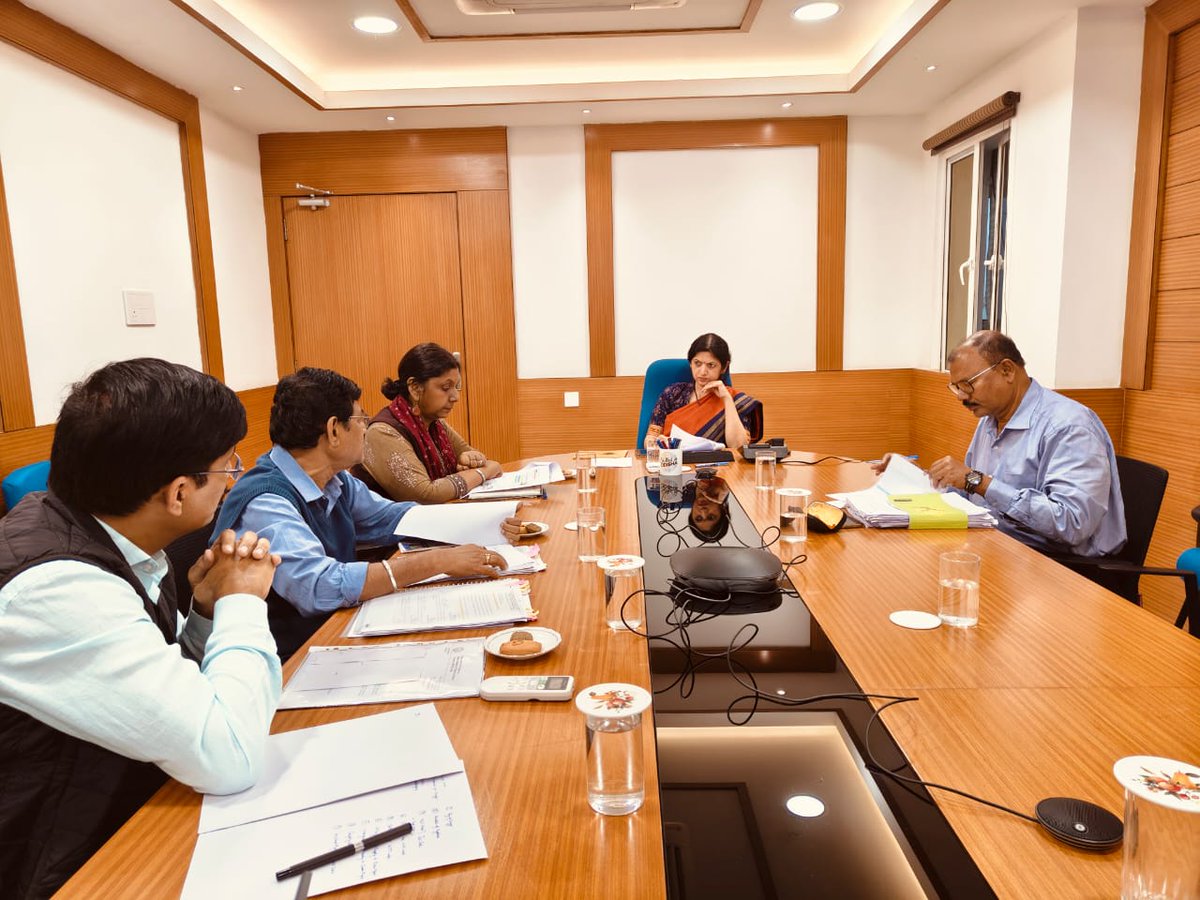 Principal Secretary , H&amp;UD Smt. <a href="/ushapadhee1996/">Usha Padhee</a> reviewed the Annual Action Plan of PHEO and the activities of Water Quality Assurance Cell. She directed the PHEO to expedite completion of ongoing projects and ensure quality drinking water to citizens.