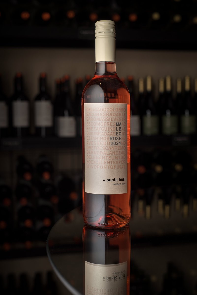 ¡Presentamos el nuevo Punto Final Malbec Rosé 2024! Un vino que celebra la frescura y elegancia de nuestro Malbec en un estilo rosado. 
---
Introducing the new Punto Final Malbec Rosé 2024! A wine that celebrates the freshness and elegance of our Malbec in a rosé style.
