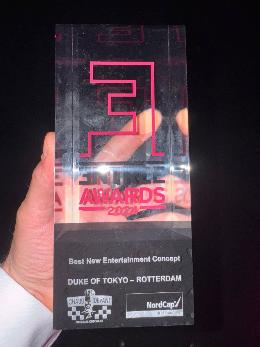 🎉 Wat een avond bij de Entree Awards 2024! 🏆

Namens NordCap Nederland feliciteren we alle winnaars, waaronder Robin Bravenboer als Horecaondernemer van het Jaar. 👏 Dank aan Iris Kranenburg, Ruben Nicolai en Team Entree voor de toporganisatie!

#EntreeAwards2024 #NordCap