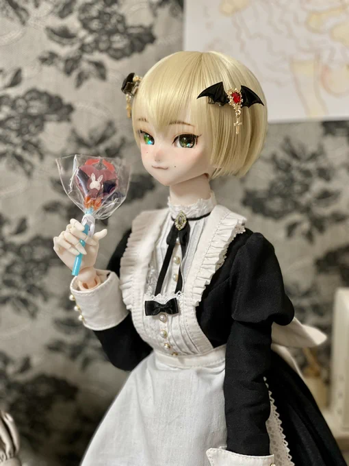 nonosondoll()さんのヘアピンeRisuAru()さんの飴ちゃんpop-up apricot ( )さんのヘッドホンを入手しました!入手したお品はこんな感じ、楽しかった 
