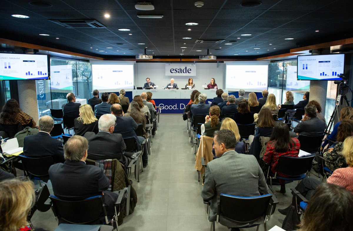 Esade's tweet photo. ¿Cuáles son los desafíos actuales de la Secretaría del Consejo y cómo ha evolucionado durante los últimos años? Lo analiza el informe 'La Secretaría del Consejo en Sociedades Cotizadas: clave para el buen gobierno corporativo', presentado hoy en #EsadeMadrid, elaborado por el Centro de Gobierno Corporativo de #Esade, Diligent y PwC. En el evento, participaron Mario Lara, (dir. #EsadeCGC y de #EsadeMadrid), Laura Espinosa (@diligentHQ), Susana Guerrero (#EsadeCGC y vicesecretaria del Consejo de Lar España), Rafael Manchado (@PwC), Lourdes Máiz (@bbva y ACS) y José Ramón del Caño (Corporación Financiera Alba), quienes compartieron su experiencia.