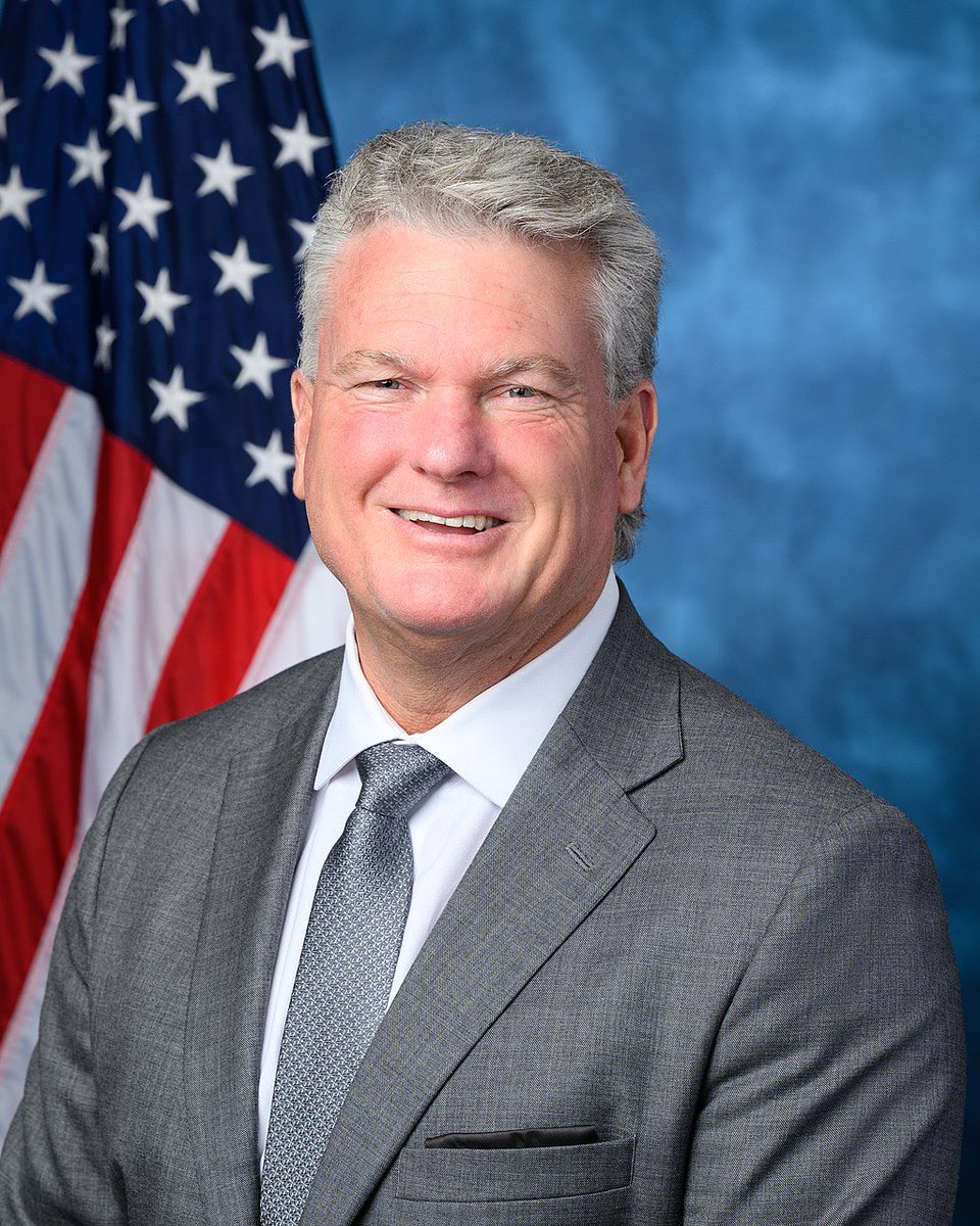 Look at this. US politician Michael Collins buys up to $15,000 of $AERO  crypto and up to $15,000 of SKI MASK DOG crypto. Unusual.