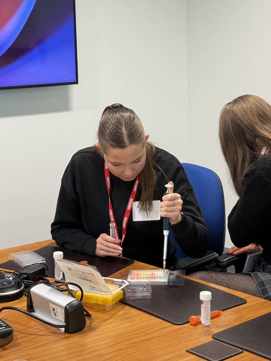 SASB_SCIENCE's tweet image. More lab photos #iqvia #stem