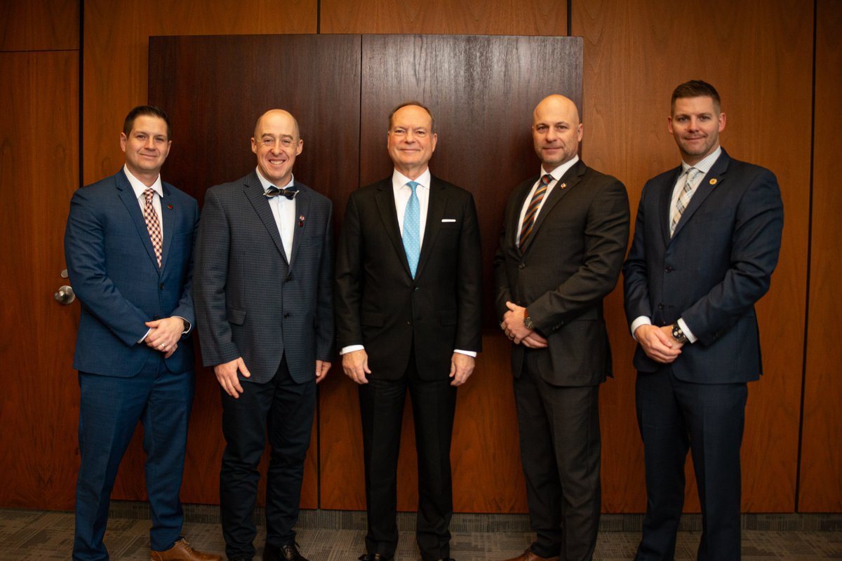 Had a productive meeting with firefighters from my local riding of #PickeringUxbridge, representing <a href="/opffa/">OPFFA</a>!

Our government is committed to keeping communities safe and supporting our province's first responders.