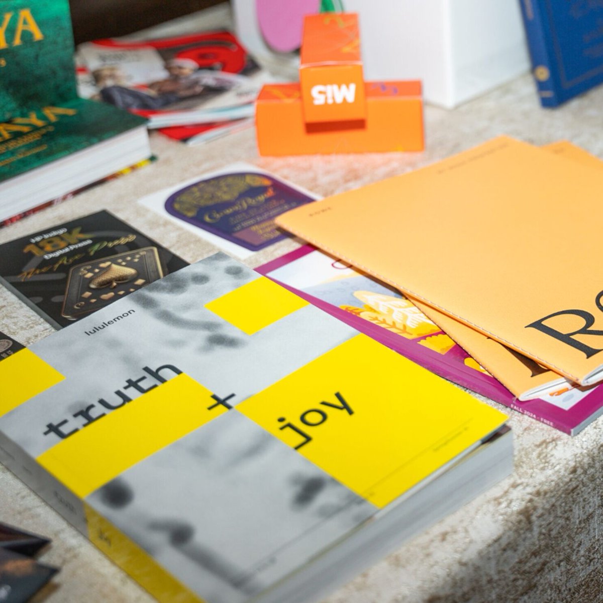 metprinters's tweet image. MET Fine Printers took home several top honours at this year’s Canadian Printing Awards:

Brochures &amp;amp; Booklets
Winner: Truth + Joy, Lululemon Book

Books, Digital
Winner: Fraser Mills Debut Brochure

metprinters.com

#MET #METPrinters #CanadianPrintingAwards