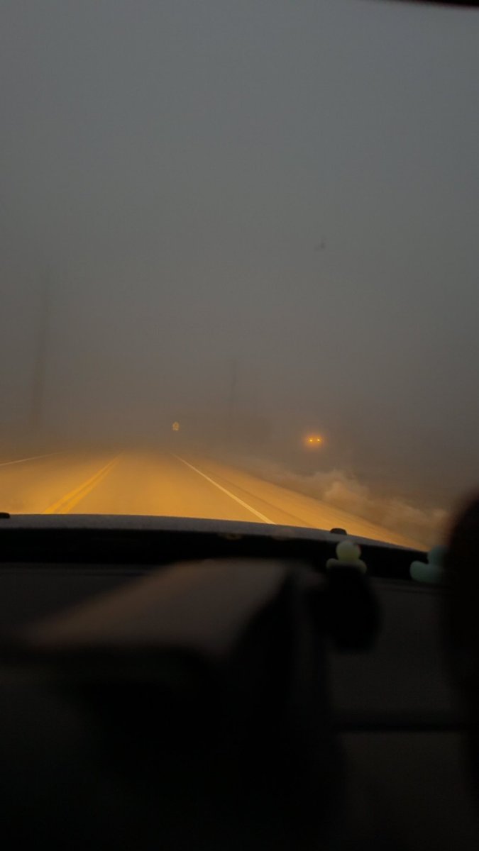 Sillymacky's tweet photo. Silent hill up in this bitch… 👀🧐#spooky #fog #driving https://t.co/Twc0apxzpy