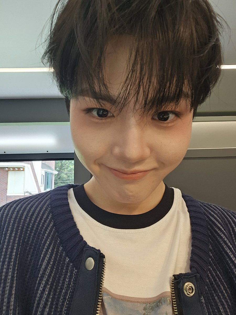 SamSomSum03's tweet photo. 도영아 생일축하해🤍 https://t.co/NdwfC623ob
