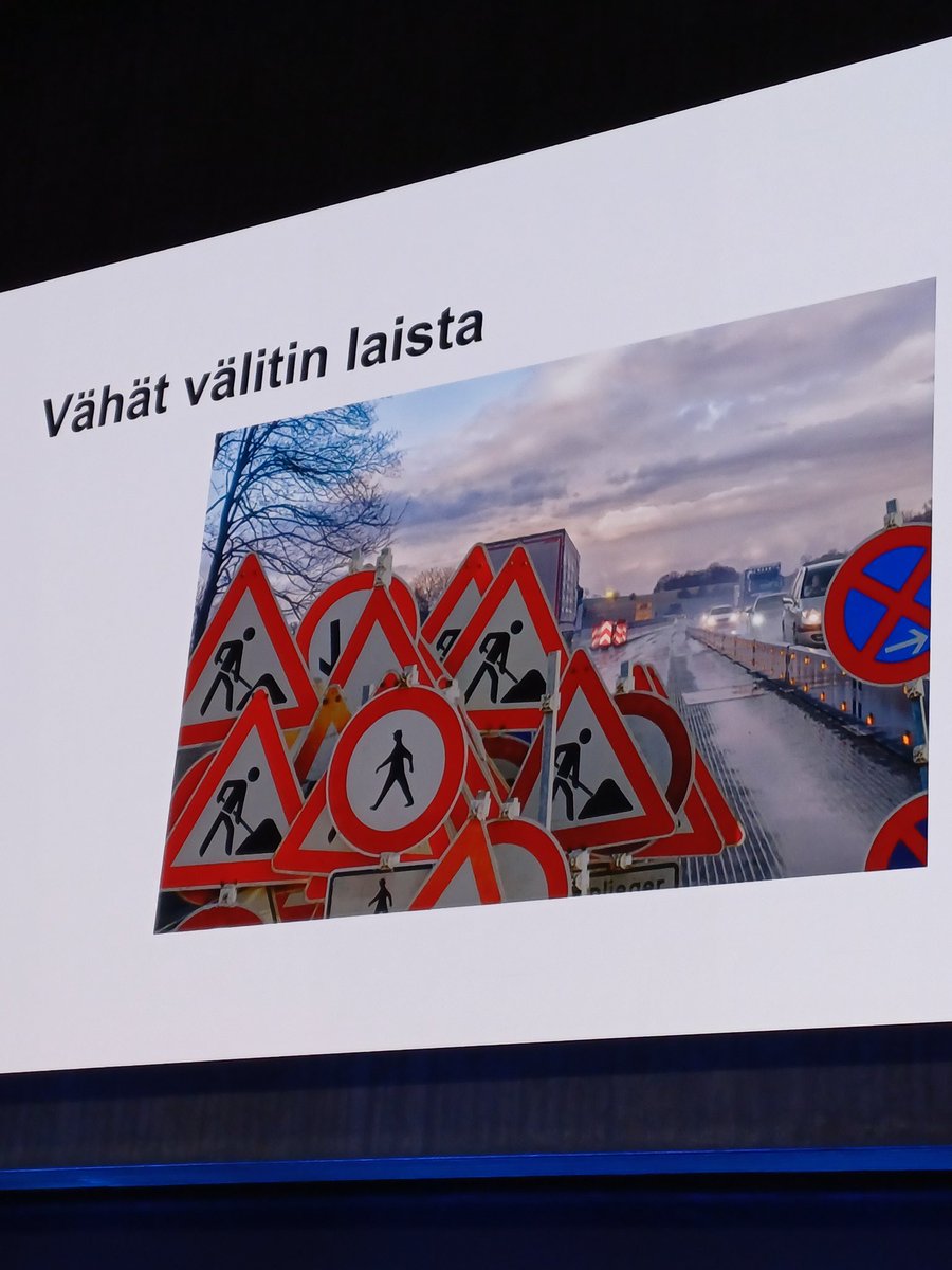 Hyväosaisuuden ja huono-osaisuuden kuilu syvenee, lisää vastuuta vyörytetään yksilölle, perusoikeudet näyttävät politisoituvan, arvioi <a href="/Iinannika/">Iina Järvinen</a> <a href="/tiedekulma/">Tiedekulma</a> <a href="/SOSTE10/">SOSTE Suomen sosiaali ja terveys ry</a> <a href="/Talentiary/">Talentia ry</a> Hän korostaa, ettei budjetti voi tehdä perusoikeuksia tyhjäksi.