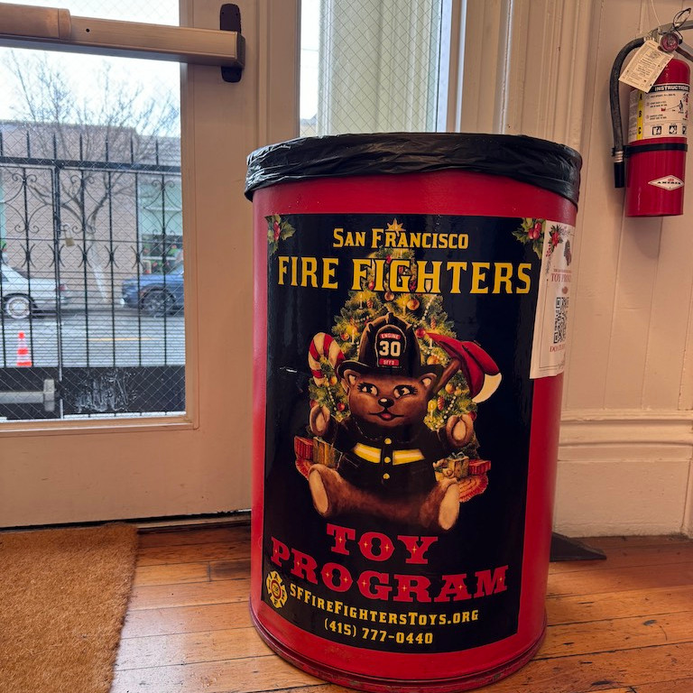 Our Mission campus is proud to partner with the <a href="/SFFFLocal798/">San Francisco Firefighters 798</a> in the SF Fire Fighters Toy Program. We have a large toy bin in the lobby an appreciate all the donations. Please help us by considering a toy donation. Grazie mille! 

#LaScuolaSF #OpentotheWorld #LaScuolaCommunity