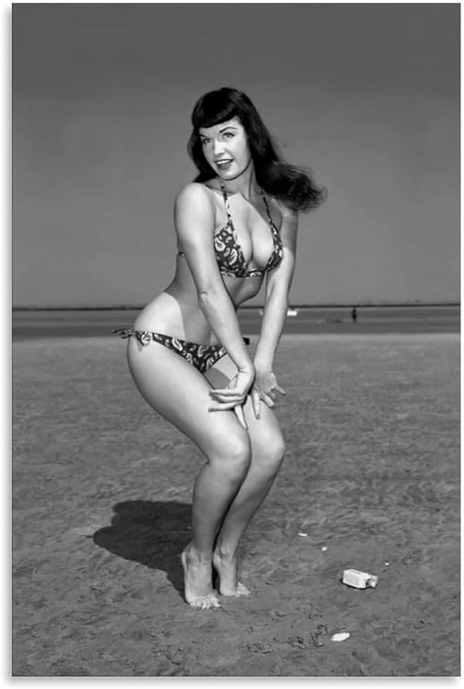 PulpArtMedia's tweet photo. Bettie Page https://t.co/cSAEPz8tNW