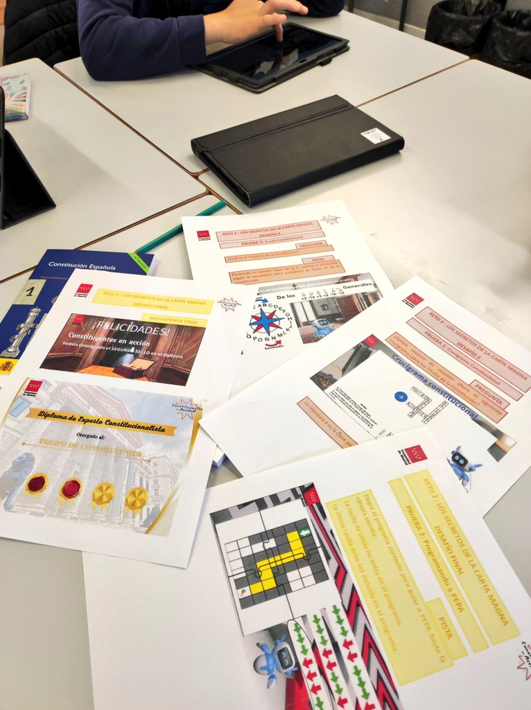 📚 ✨Los alumnos del <a href="/CEIPBoalin/">CEIP San Sebastián (BOALÍN)</a> ya han superado todos los retos y son unos auténticos "Expertos Constituyentes"🏆.
¡Enhorabuena a toda la comunidad educativa por su trabajo! 👏🏻👏🏻👏🏻
Una ciudadanía informada es clave para construir un futuro mejor.
#CMadridConstitucion #IF_CMadrid