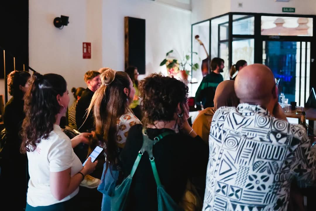Aye Cultura Social (@ayeculturas) on Twitter photo ¡Tenemos nueva web y acciones!
ayeculturasocial.com
Ya podéis visitarla 🔍🦻🏼👁️
Con el apoyo de la Ayuda a Proyectos de Aceleración o Emprendimiento del <a href="/ICA_RegMurcia/">Instituto de las Industrias Culturales y las Artes</a> con cargo al Plan de Recuperación, transformación y Resiliencia (PRTR) del Ministerio de Cultura ¡Tenemos nueva web y acciones!
ayeculturasocial.com
Ya podéis visitarla 🔍🦻🏼👁️
Con el apoyo de la Ayuda a Proyectos de Aceleración o Emprendimiento del <a href="/ICA_RegMurcia/">Instituto de las Industrias Culturales y las Artes</a> con cargo al Plan de Recuperación, transformación y Resiliencia (PRTR) del Ministerio de Cultura