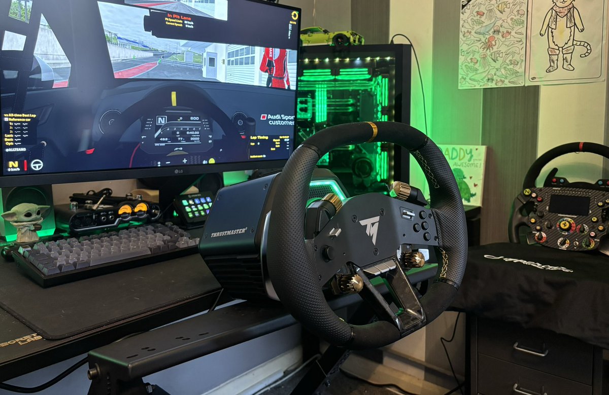 CraigEarp1's tweet photo. @TMThrustmaster Such a premium feeling wheel 💛 https://t.co/8hVF1OCDX1