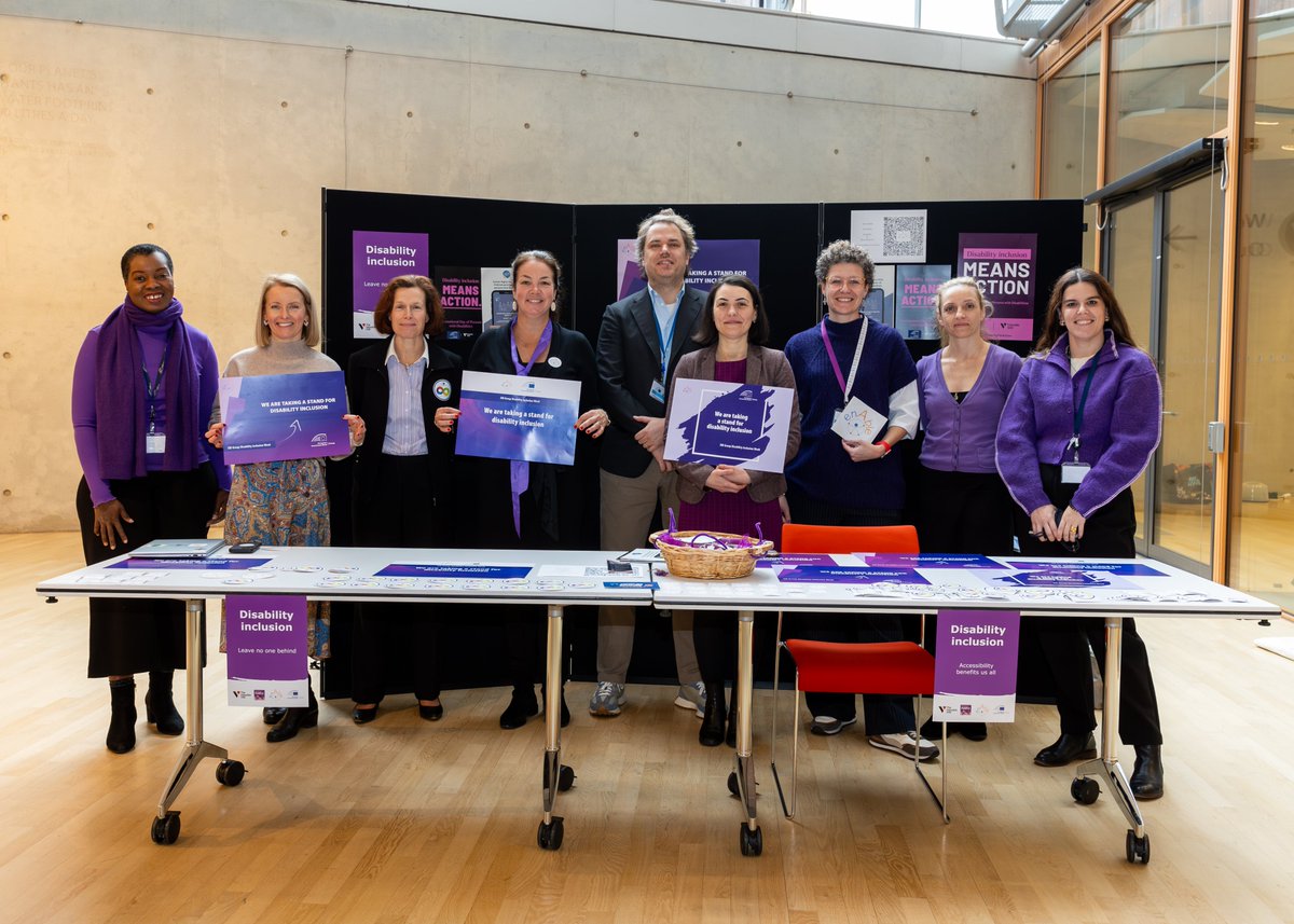 💜On the International Day of Persons with Disabilities we give the spotlight to our Employee Resource Group 'enAble'. 

They create a safe space for disabled or neurodivergent staff, to share experiences and learn from each other.

#IDPD