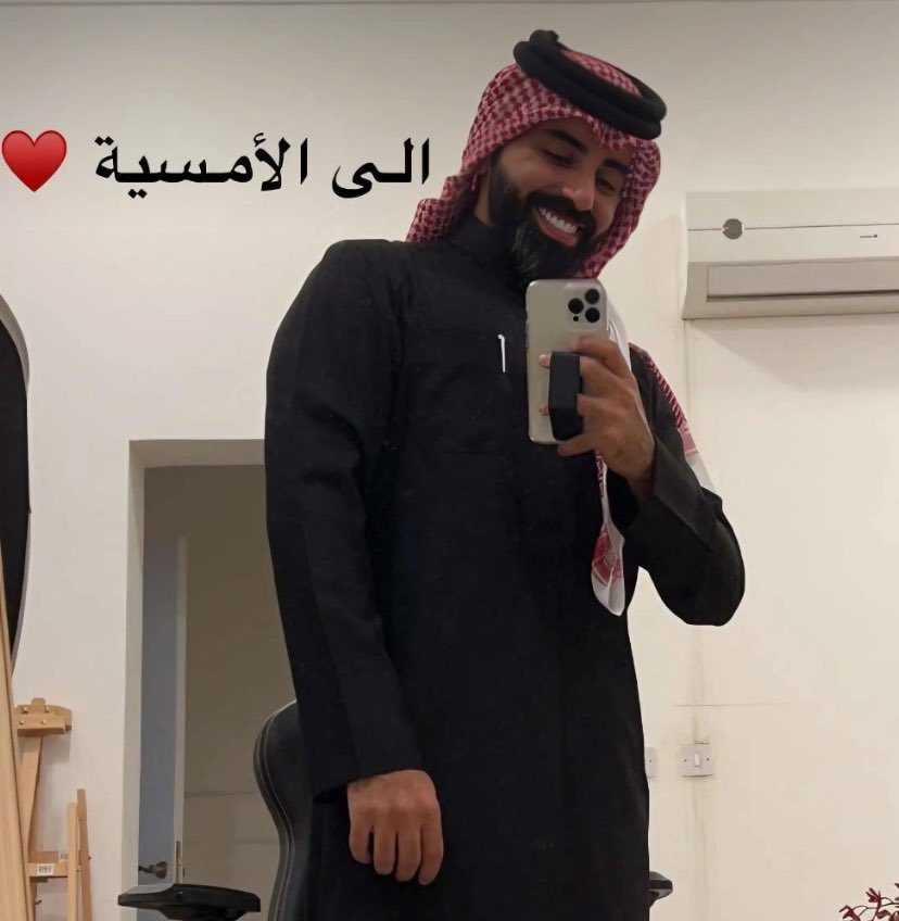 aeyass22's tweet photo. فَـالك التـوفيق غالينا وبأذن الله تكـون أمسيه من أجمل الأمسيات ♥️✨
@Nasser_Alwobair || #ناصر_الوبير https://t.co/jw8Ub7034z