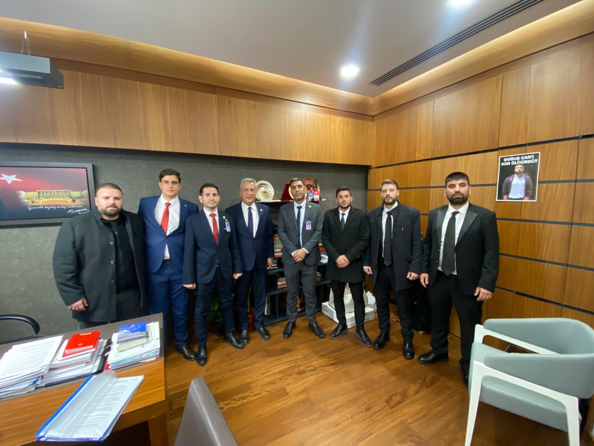 Yardımcı Hizmetler Sınıfı Eğitim Sendikası (@yhsegitimsen) on Twitter photo Gaziantep milletvekili Sayın <a href="/hasanozturkmen/">Hasan Öztürkmen</a> @YhsEgitimSen Genel Başkanı <a href="/Olcay_Celik/">Olcay Çelik</a> ve sendika yönetim kurulu üyelerini #tbmm 'de ağırlayarak #yhs sorun ve çözümleri rapor edilmiştir sayın vekilimize desteklerinden dolayı teşekkür ederiz <a href="/yhsplatform/">Yardımcı Hizmetler Sınıfı Platformu</a> <a href="/YhsPlatformu/">Yardımcı Hizmetler Sınıfı Platformu</a> Gaziantep milletvekili Sayın <a href="/hasanozturkmen/">Hasan Öztürkmen</a> @YhsEgitimSen Genel Başkanı <a href="/Olcay_Celik/">Olcay Çelik</a> ve sendika yönetim kurulu üyelerini #tbmm 'de ağırlayarak #yhs sorun ve çözümleri rapor edilmiştir sayın vekilimize desteklerinden dolayı teşekkür ederiz <a href="/yhsplatform/">Yardımcı Hizmetler Sınıfı Platformu</a> <a href="/YhsPlatformu/">Yardımcı Hizmetler Sınıfı Platformu</a>