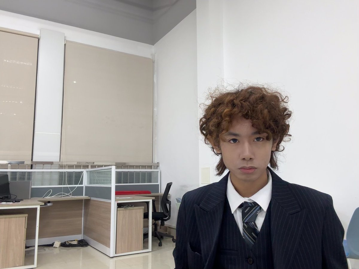 foetyuiy's tweet photo. Be a medical doctor or merchant ?It is difficult choice https://t.co/1FUWddS2jp