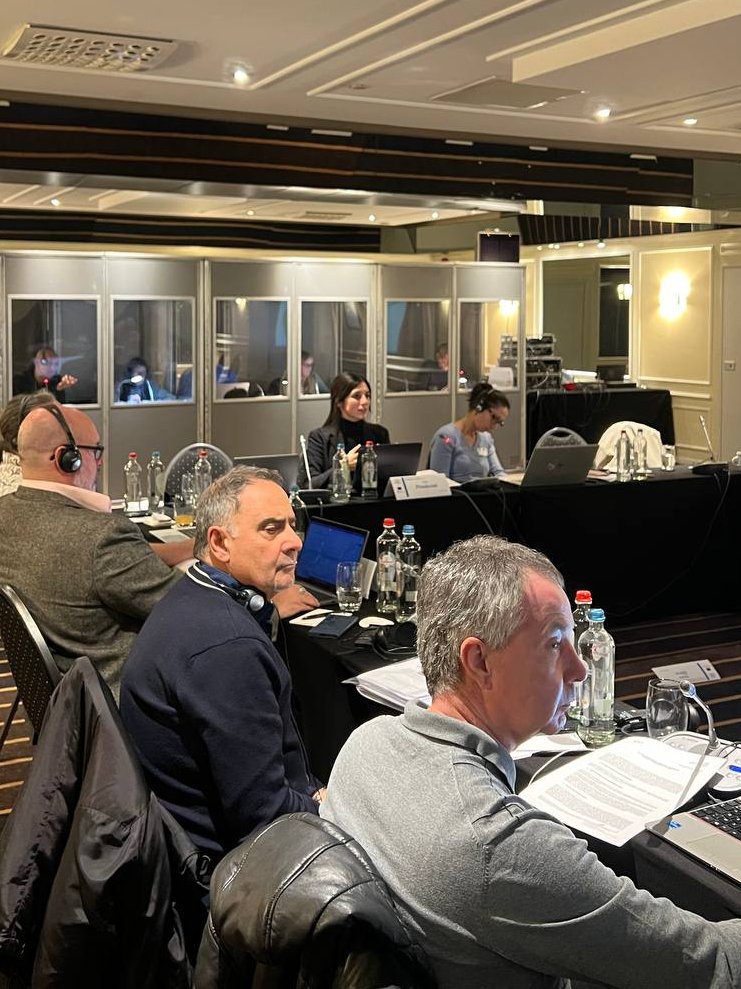 CaneveSilvia's tweet photo. 📢 @ProsdocimiSara  is now presenting the results of the questionnaire conducted by ADAPT  at the first workshop of the #EFBWW Step-Up project on #collectivebargaining, taking place in Brussels! 🇪🇺 #LabourRelations #SocialDialogue
@adaptland https://t.co/PSggcAKM7i