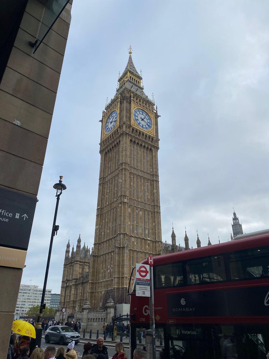 mariiaroblesg's tweet photo. London 🏴󠁧󠁢󠁥󠁮󠁧󠁿 https://t.co/fuBfVrIl6x
