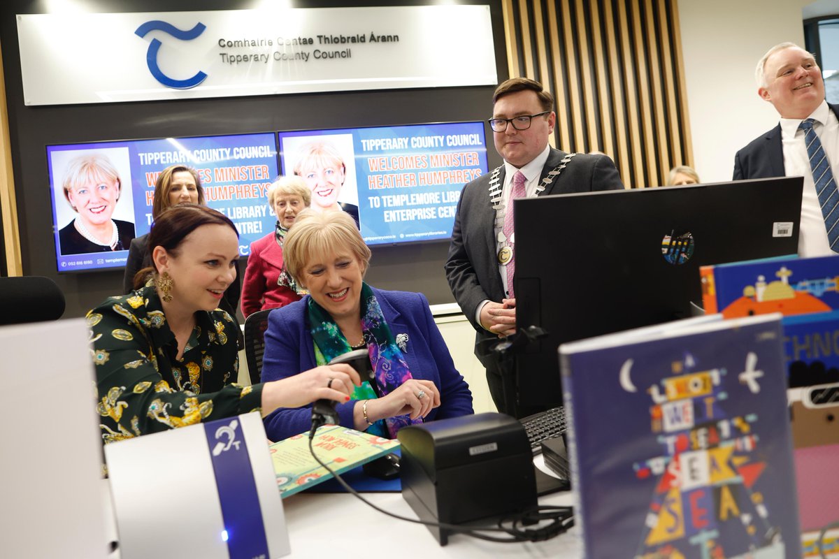 Department of Rural and Community Development (@deptrcd) on Twitter photo #OurRuralFuture: Minister <a href="/HHumphreysFG/">Heather Humphreys</a> visits Tipperary to open the new Templemore Library and Enterprise Centre.
Read more: loom.ly/gzxR7Uk
<a href="/TipperaryCoCo/">Tipperary County Council</a> #OurRuralFuture: Minister <a href="/HHumphreysFG/">Heather Humphreys</a> visits Tipperary to open the new Templemore Library and Enterprise Centre.
Read more: loom.ly/gzxR7Uk
<a href="/TipperaryCoCo/">Tipperary County Council</a>