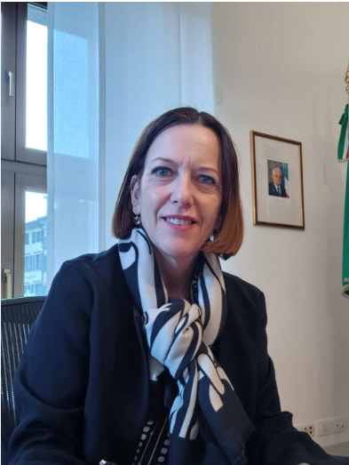 Arrestata la sindaca della Lega Nord di Riva 
del Garda per corruzione e asociazione a delinquere.
Lo facciamo un bel twitt <a href="/matteosalvinimi/">Matteo Salvini</a>  sui
giudici comunisti?📌📌📌📌📌