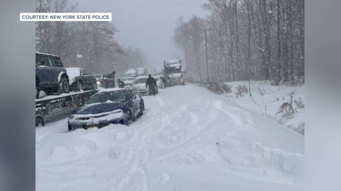 Lake effect – More than three feet of snow hit upstate NY region.  "Our guys, including me, were so tired and exhausted that we basically called AAA and let everybody know that we were out of service until  8 a.m. Monday."  buff.ly/4fW63k3