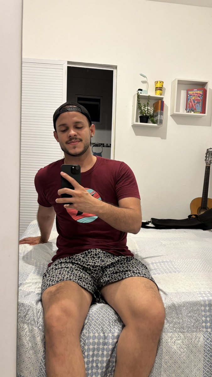 Benito Benítez Lovato tweet media