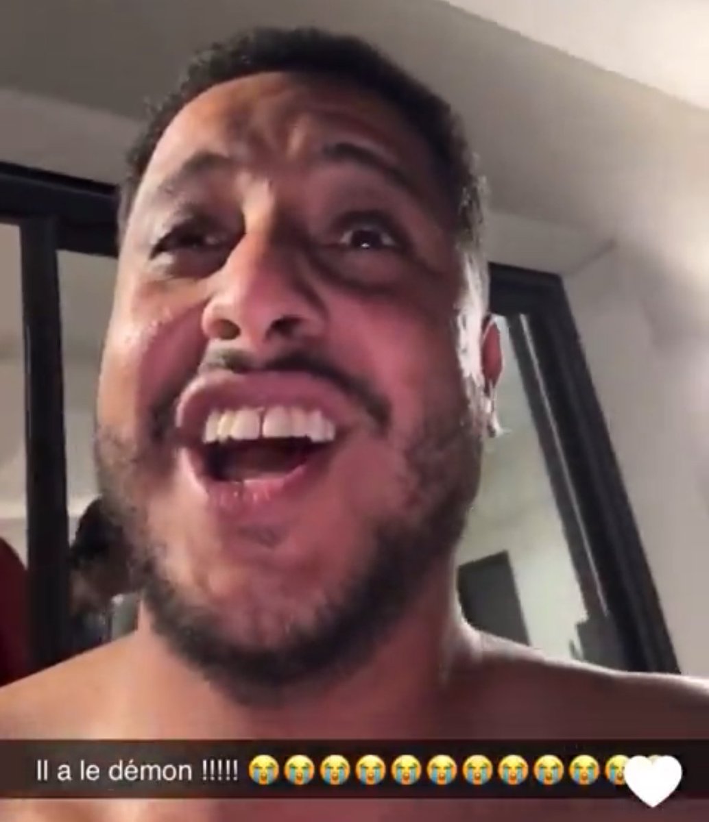 vomi radioactif 🧃 tweet media