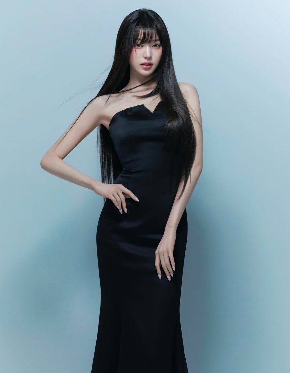 what you looking at, babe?