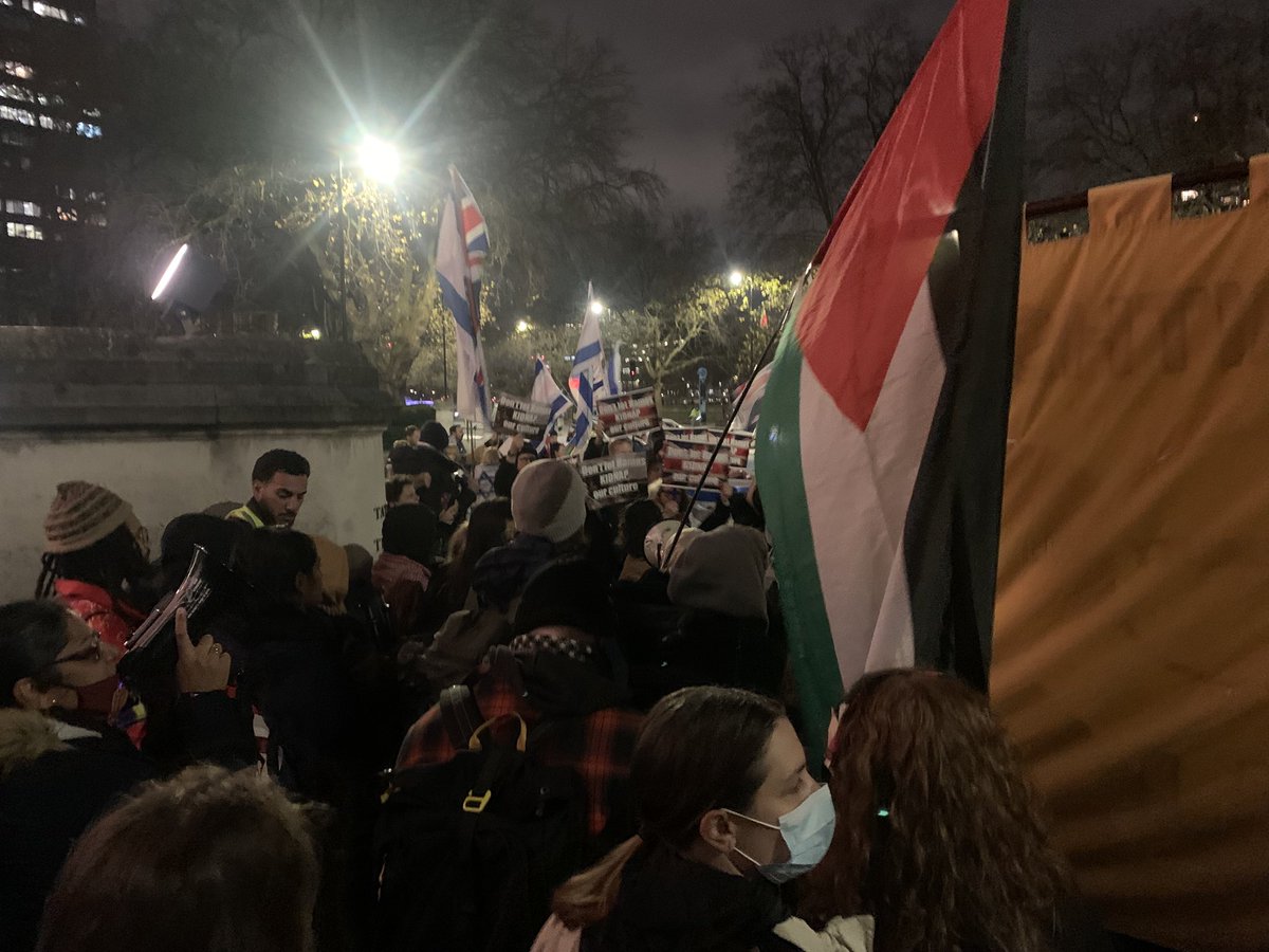 alivesince1968's tweet photo. Congratulations and solidarity with Jasleen Kaur and to all artists and cultural workers inside and out, calling on @Tate to divest from complicity with genocide. Scenes from outside #StrikeOutset #FreePalestine https://t.co/AtuVjj4weC