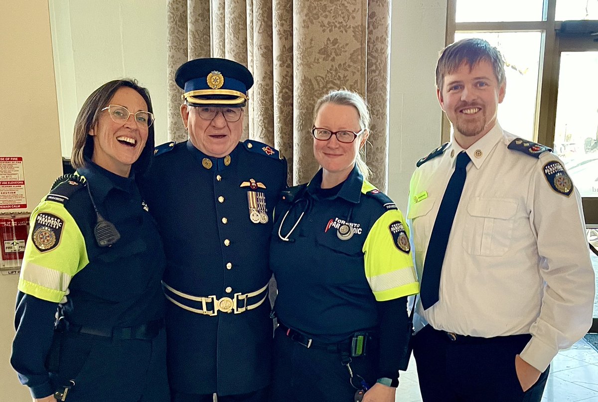Toronto Paramedic Services (@torontomedics) on Twitter photo Honoured to join the annual <a href="/BreakfastClubz/">The Children's Breakfast Clubs</a> Caring & Sharing Holiday Gala as over 1,300 children enjoyed the magic of the festive season.
A huge #ThankYou to <a href="/TorontoMedics/">Toronto Paramedic Services</a> staff for supporting the event and ensuring the safety of all attendees and volunteers! #HolidaySpirit 🎄 Honoured to join the annual <a href="/BreakfastClubz/">The Children's Breakfast Clubs</a> Caring & Sharing Holiday Gala as over 1,300 children enjoyed the magic of the festive season.
A huge #ThankYou to <a href="/TorontoMedics/">Toronto Paramedic Services</a> staff for supporting the event and ensuring the safety of all attendees and volunteers! #HolidaySpirit 🎄