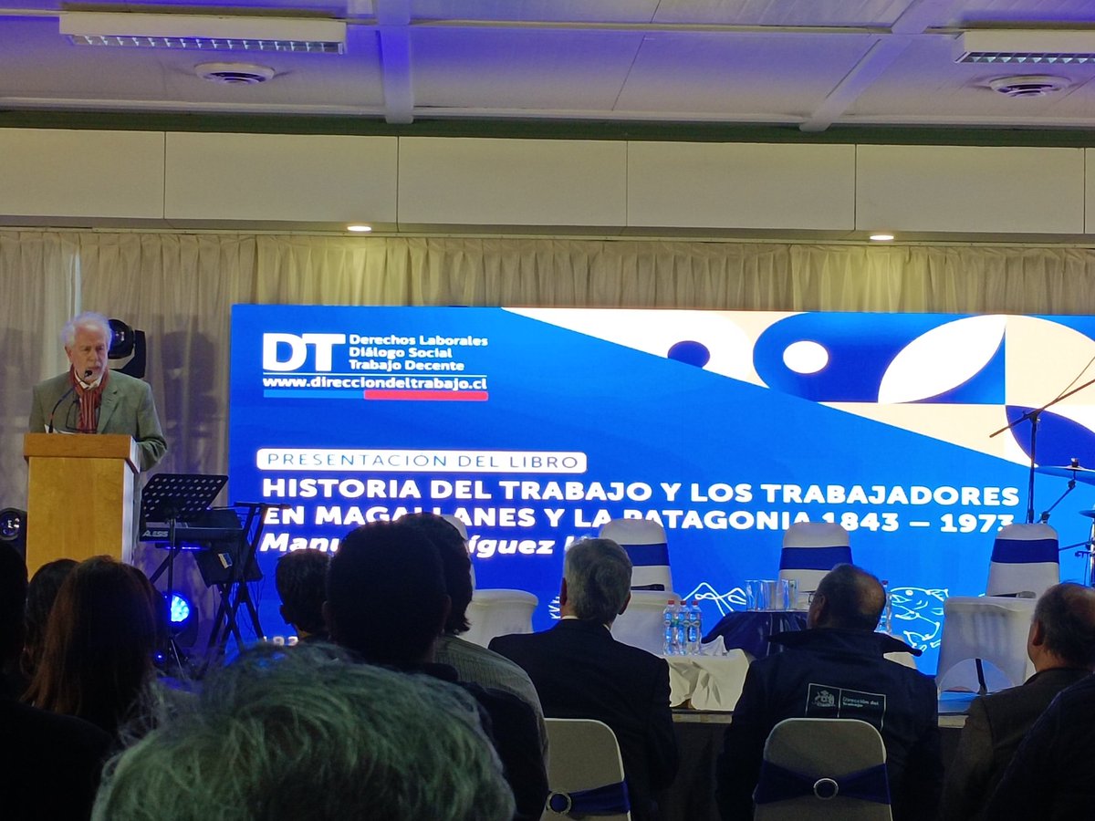 RamonDiazMald1's tweet photo. Presentación Del Libro, Historia Del Trabajo y Los Trabajadores en Magallanes y la Patagonia 1843-1973
@RodriguezManuel @ccu_federacion
@RadioRecabarren @Nino_Mundaca https://t.co/n4yIugFuSr