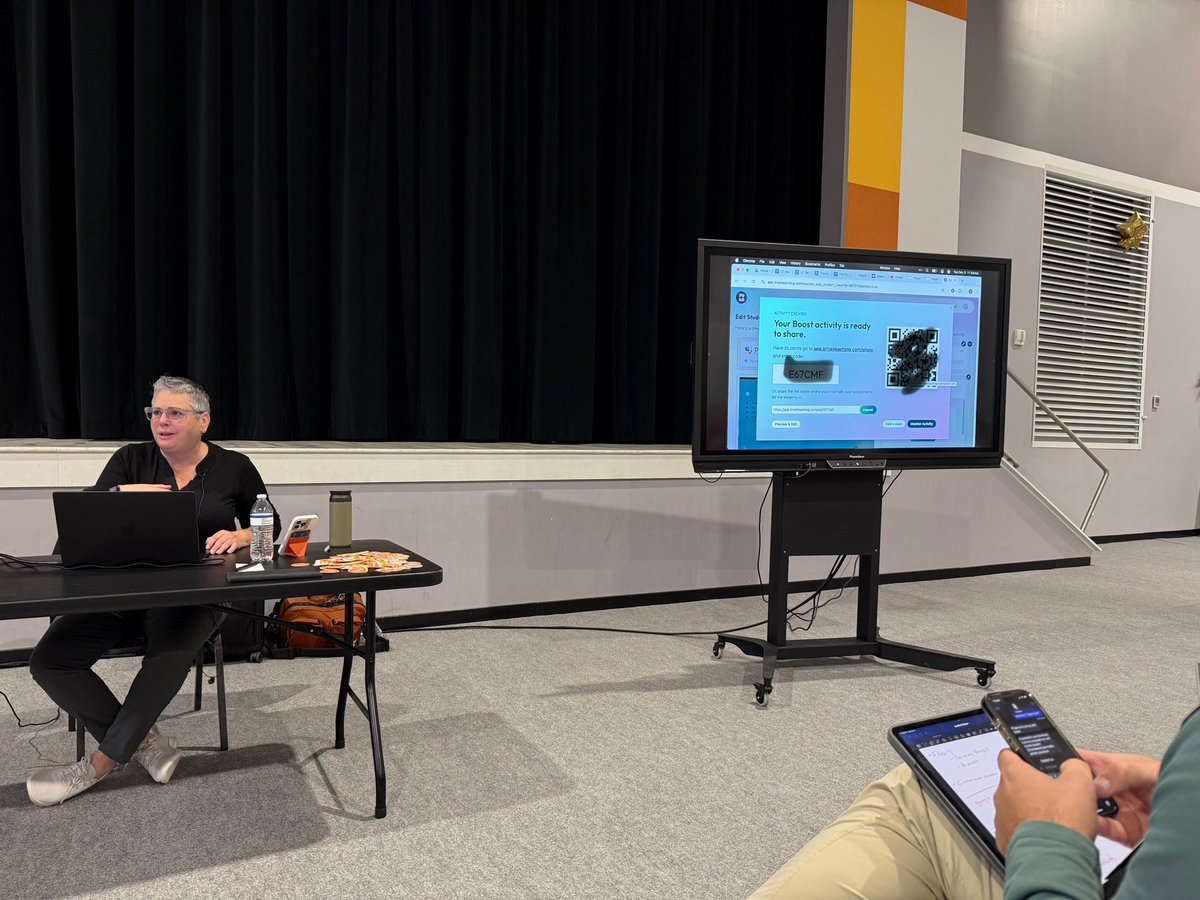 pamcolemanbcs's tweet image. Brisk Chrome Extension for all the 
Oohs and Ahhs today with @lesliefisher @briskteaching! It was a great day of learning and conversations with the best of the best! #EdTech @TechnologyBCS #bcstech