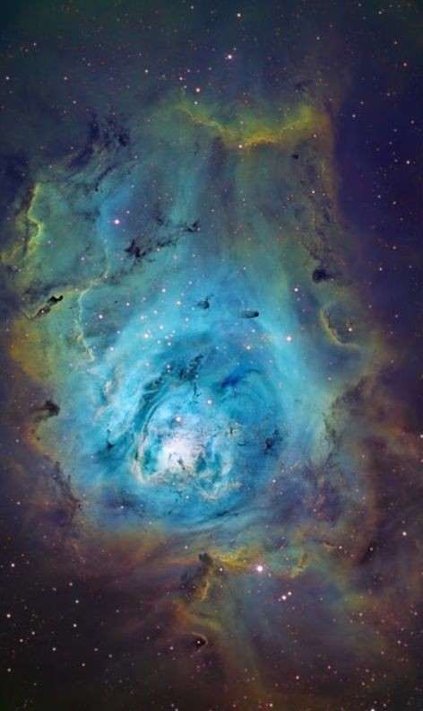 maiz_julio's tweet photo. Starbirth in the Lagoon Nebula https://t.co/jb8hhJwFVC https://t.co/gp1rQX7KxZ