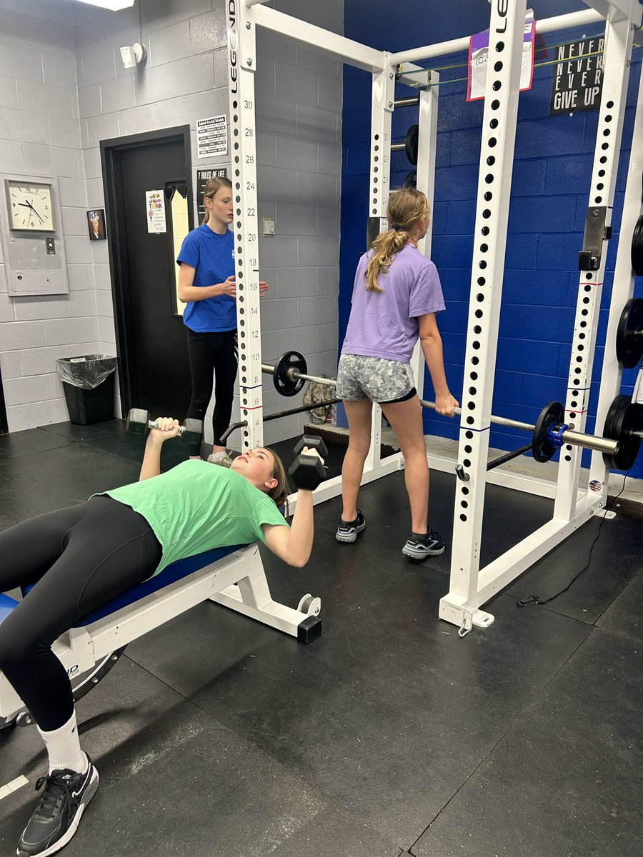 WjbLadyDevils's tweet photo. Off season work being put in by these Lady Devils!!🥎💪🏼 #hardwork #offseason #wjb #bdfl #bluedevilforlife #bdp #bluedevilpride https://t.co/FW9fp8eOkv