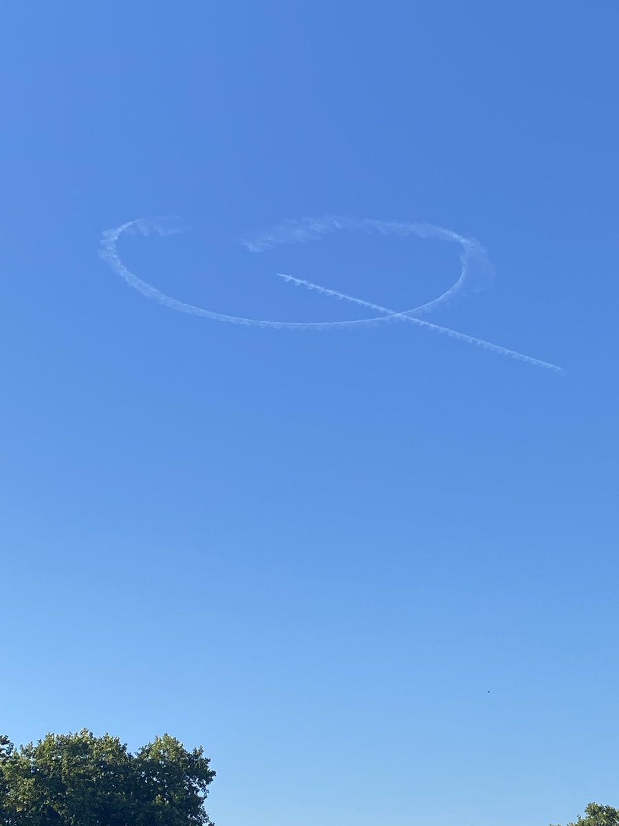 Nube con forma de ❤️! <a href="/hambell500/">Anabela</a> <a href="/mardelplataweb_/">mardelplataweb</a>