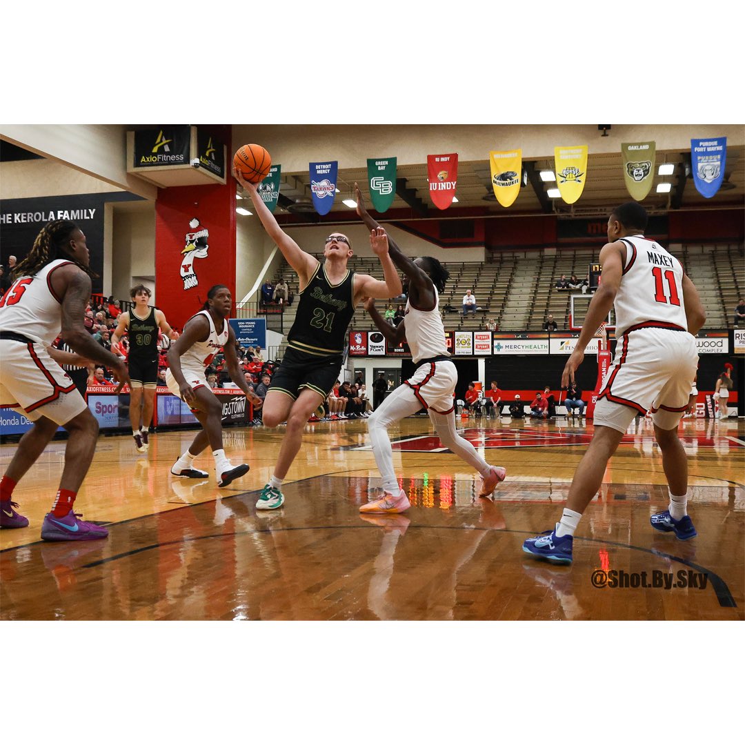 bethanywvmbb's tweet photo. 🦬🦬🦬

#CultureWins #RollBison https://t.co/pfbbtHzwAo