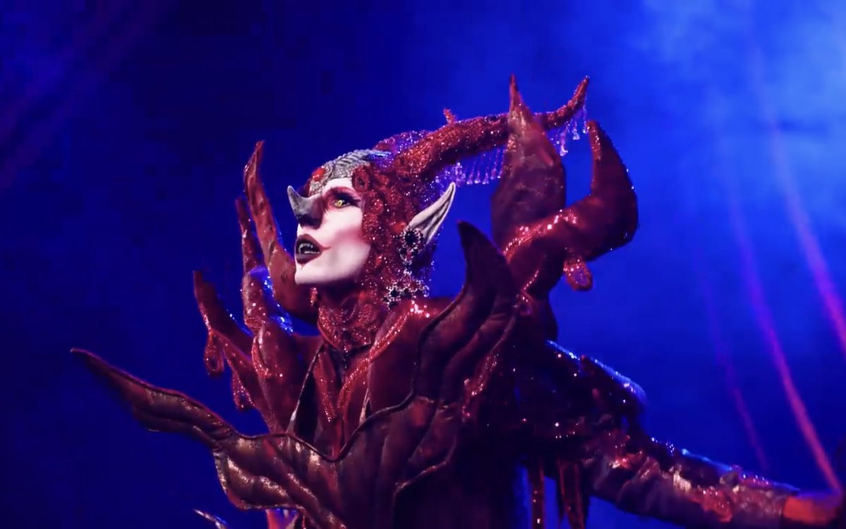 draku_pj's tweet image. No tengo palabras para estos dos. Aquí necesitábamos un doble win. #Dragula #AsiaConsent #GreyMatters