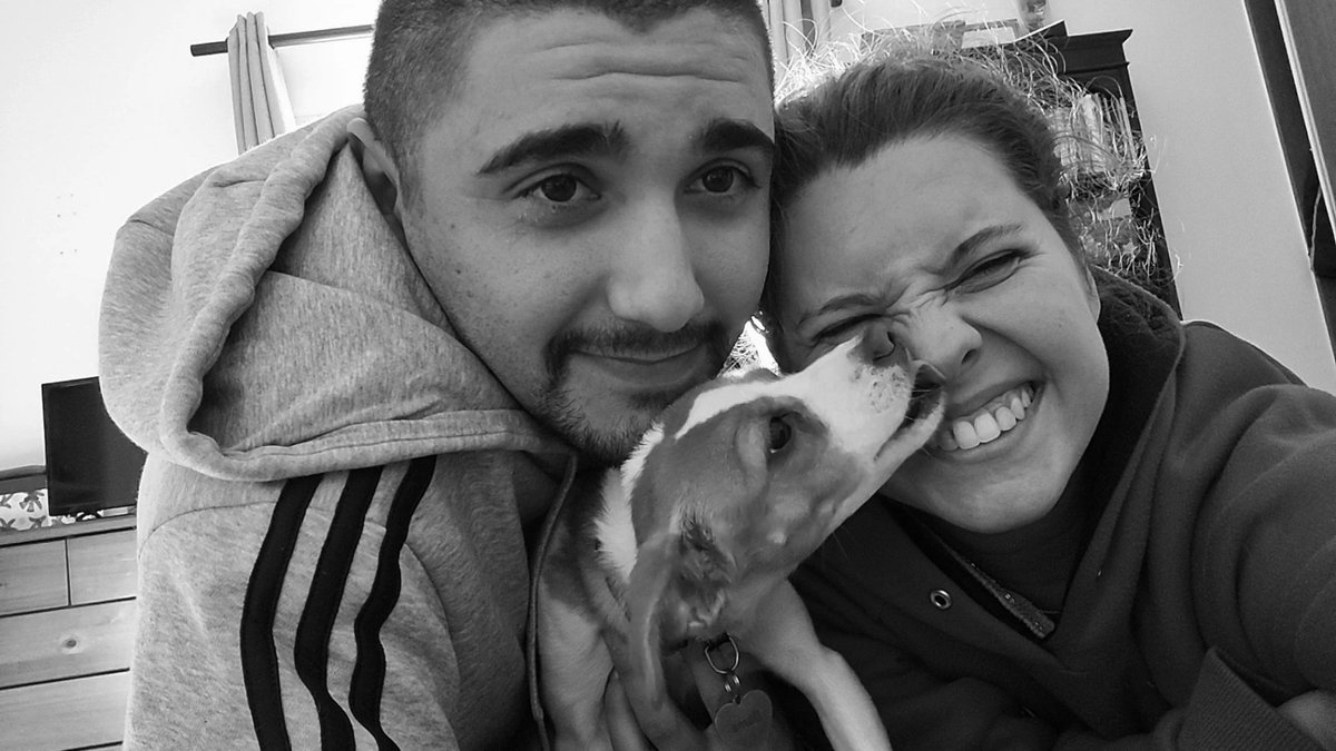 Koala_994's tweet photo. Família 🤍 https://t.co/CQNntDsJSh