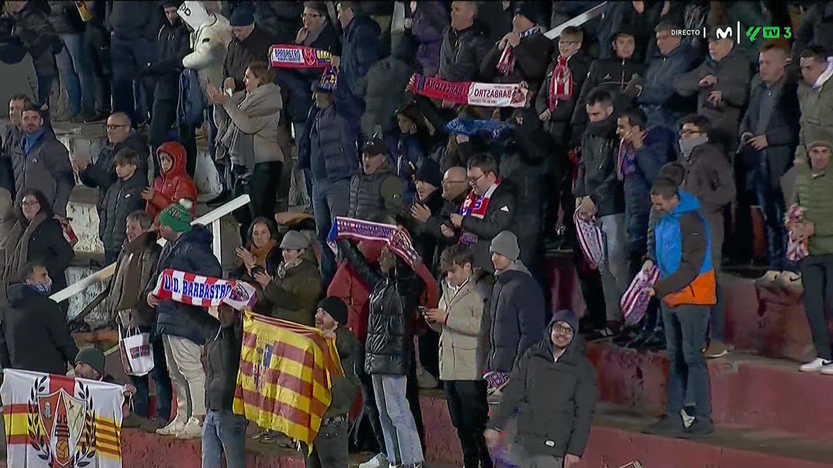 ¡FINAAAAAAAAAAAL!
SALTA LA SORPRESA EN BARBASTRO

Victoria del equipo aragonés sobre un Primera División como es el <a href="/RCDEspanyol/">RCD Espanyol de Barcelona</a> 

Hazaña de la <a href="/UD_Barbastro/">U.D. Barbastro</a> 

#CopaDelRey #LaCopaMola