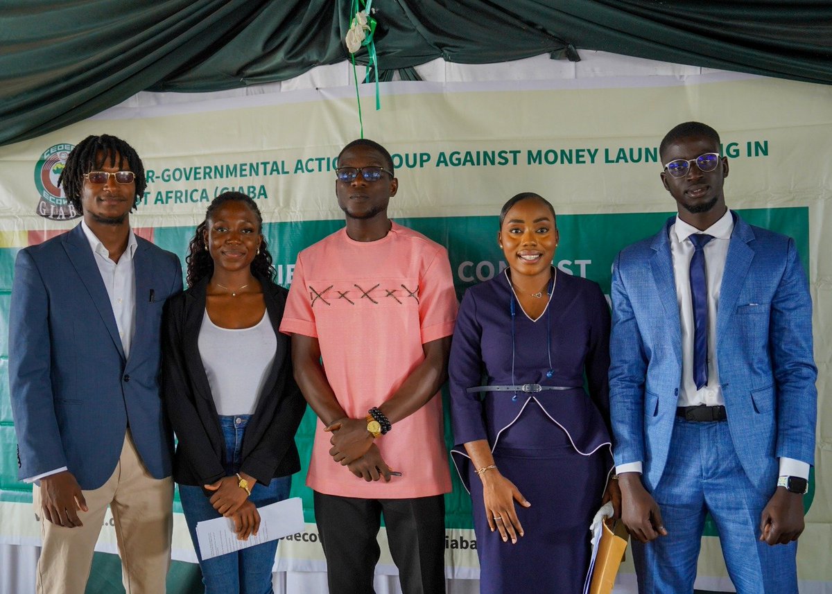 GiabaEcowas's tweet photo. 7th Inter-University Speech Contest organized for GIABA Anglophone Countries held in Liberia. Students from the Gambia, Ghana, Liberia, Nigeria &amp; Sierra Leone participated in the contest. The Gambian contestant emerged winner, Ghana 1st Runner-Up, &amp; Liberia 2nd Runner-Up. Photos! https://t.co/vQEG6J2YpP