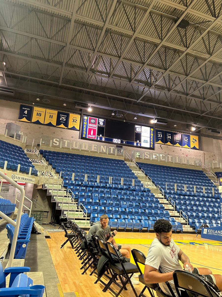 #7 Santa Clara Men's Basketball Managers (12-0) (@scumanagers) on Twitter photo 🚨Broncos Move to 5-0🚨 Santa Clara continues their run with a 100-76 win over McNeese State in Lake Charles. Thank you to the <a href="/McNeeseManagers/">McNeese MBB Managers</a> for coming out!
<a href="/ManagerGames_/">Manager Games</a> | #StampedeAhead 🚨Broncos Move to 5-0🚨 Santa Clara continues their run with a 100-76 win over McNeese State in Lake Charles. Thank you to the <a href="/McNeeseManagers/">McNeese MBB Managers</a> for coming out!
<a href="/ManagerGames_/">Manager Games</a> | #StampedeAhead