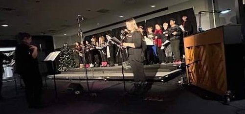 Candace_EJ's tweet photo. The 51st Noon Festival of Carols is on all this week @tcu_place. Yesterday, choirs from @StoonPubSchools Ecole Victoria,  Ecole Forest Grove &amp; Wildwood schools performed... there were even handbells!!! See you tomorrow and Friday for more SPS choirs. #spslearn #engagement https://t.co/Cy7sCzuxK3