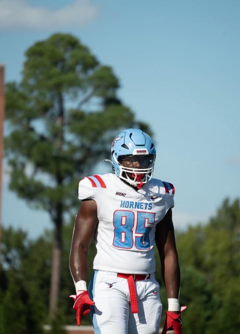 MalcolmJ_Jr's tweet photo. First and foremost, I want to thank the Lord for blessing me with this position. I also want to thank Coach Bellamy and the coaching staff, and all of the DSU community, I am forever grateful. I have decided to enter my name in the transfer portal with 2 years of eligibility remaining.