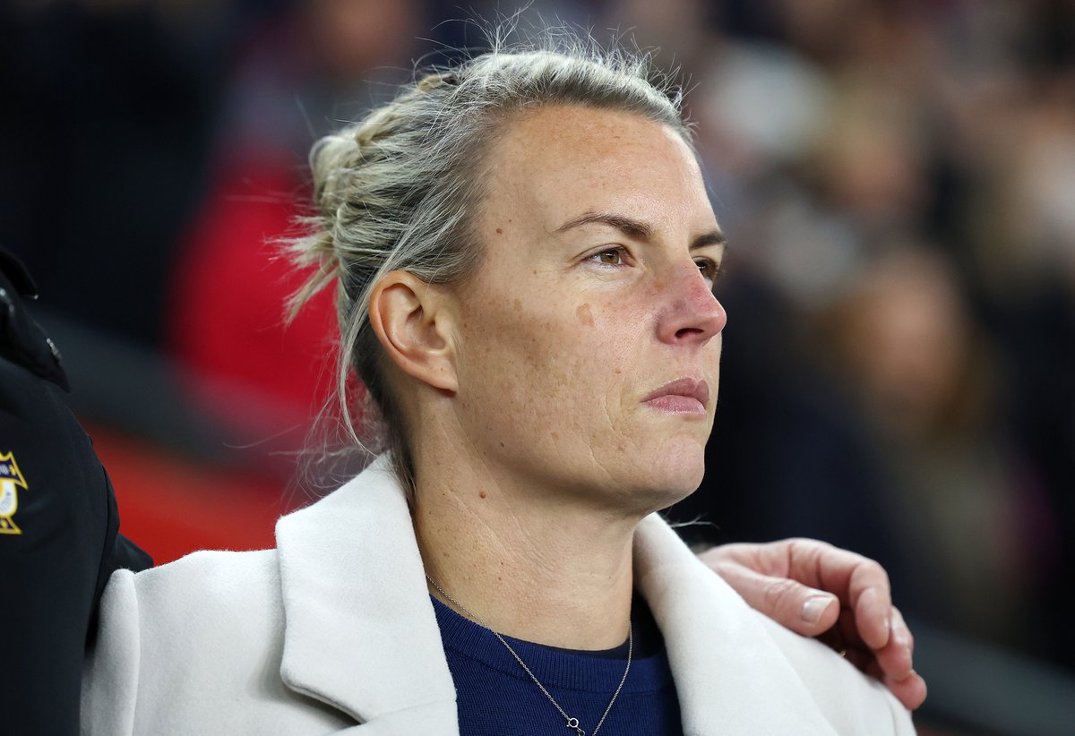 Northern Ireland (@northernireland) on Twitter photo 40 ' | The boss <a href="/toxtoby/">Tanya Oxtoby</a> watches on as our senior women have been putting in an impressive defensive display since that Norway opener 👊🏻
1-0 🟢⚪️ #GAWA 40 ' | The boss <a href="/toxtoby/">Tanya Oxtoby</a> watches on as our senior women have been putting in an impressive defensive display since that Norway opener 👊🏻
1-0 🟢⚪️ #GAWA