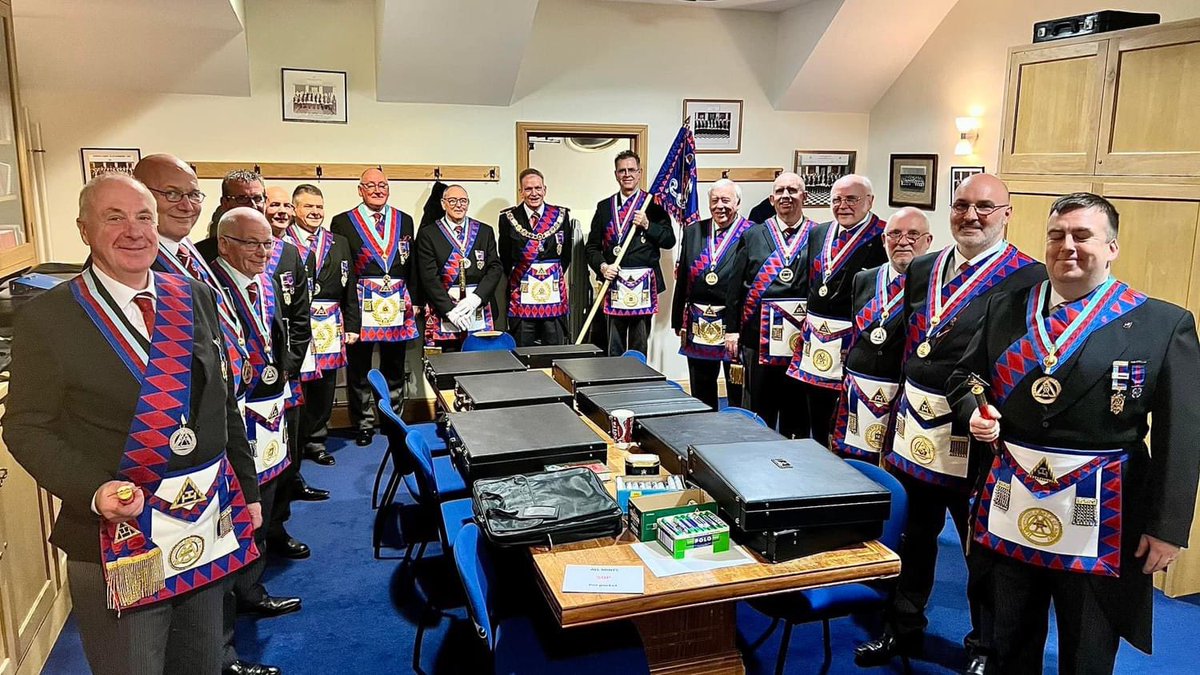 WFRAC3872's tweet photo. Last evening we received an official visit from MEGS and the provincial team. We had the pleasure of Exalting Elliott port. What a fabulous evening! https://t.co/eorLUCe4Fb